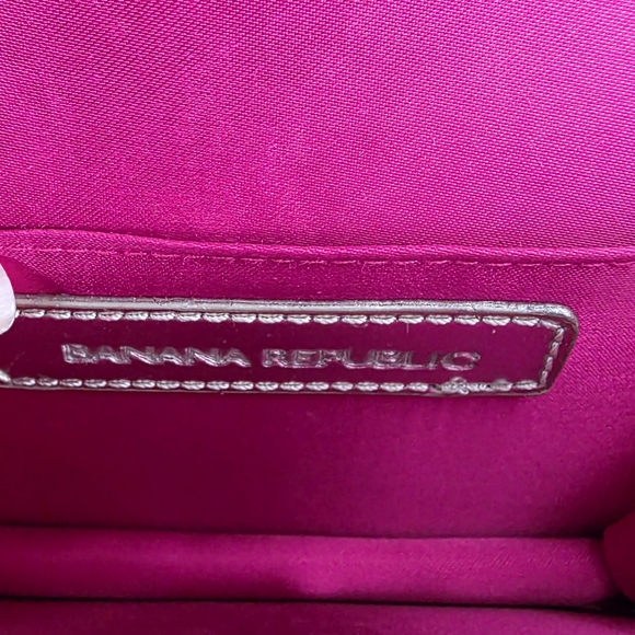 Banana Republic Vibrant Pink Crystal Crossbody Bag - Picture 5 of 6